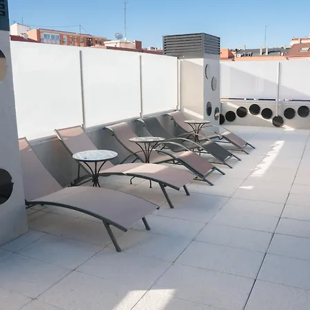 Maison d'hôtes Funway Academic (adults Only) Madrid