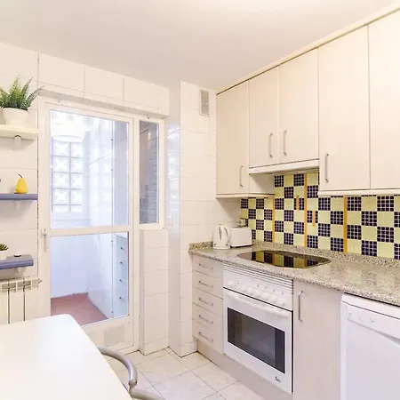Bright Flat Parking/wanda Metropolitano/airport * Madrid
