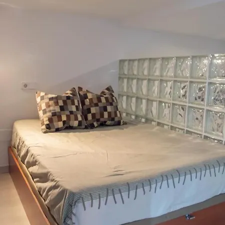 Apartamento Estudio Cerca De Antón Martín 4pax Madrid