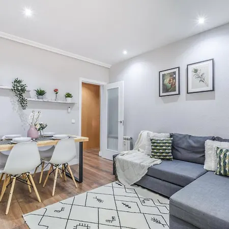 Retiro Vii - Tu Espacio Urbano Y Funcional En Apartamento *