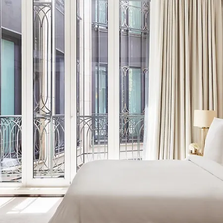 Four Seasons 5*