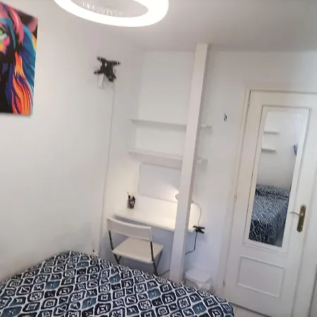 Camping En Chueca, Centro De