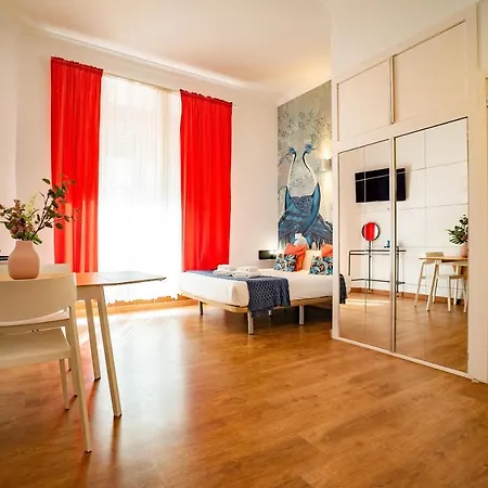 Smartrental Gran Via 47 3* Madrid