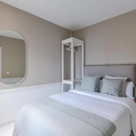 Apartamento Embajadores Vi Madrid