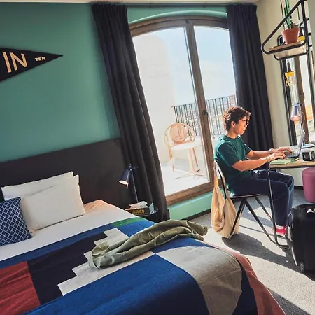 The Social Hub 4 Star Hotel