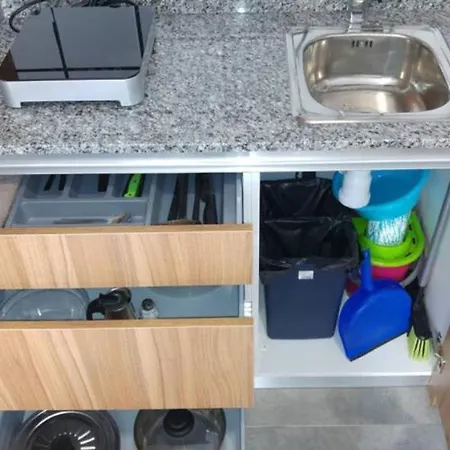 Usera Aparthotel