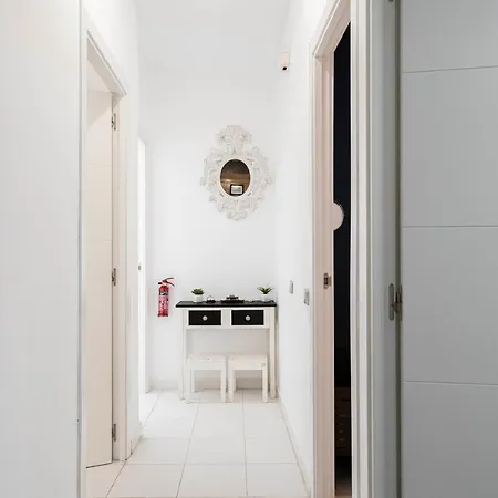 Apartment Flamenco Style Palacio Real, La Latina *