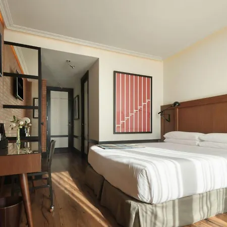 Only Atocha Hotel Madryt