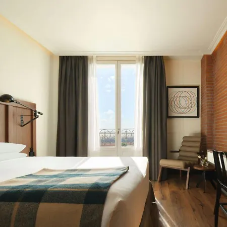 Only Atocha 4*