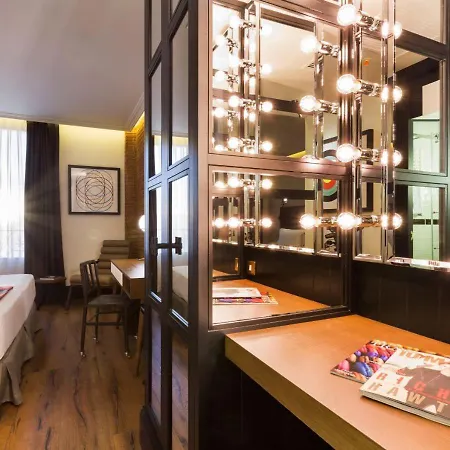 Only Atocha Hotel Madryt