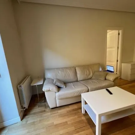 Precioso Apartamento En Chueca, En Madrid. * 마드리드