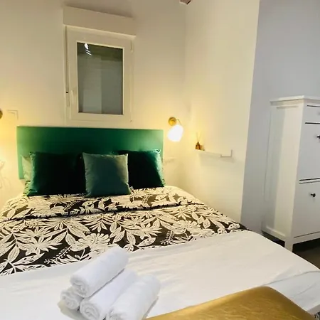 Elenahost Park Center 5 *