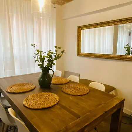 Elenahost Park Center 5 Apartment *