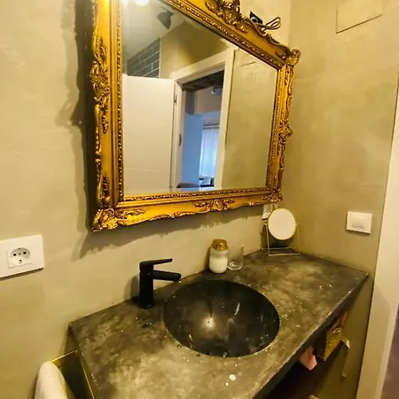 Elenahost Park Center 5 *