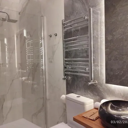 Centro Vii Calle Paz 6br 6bh Apartment Madrid