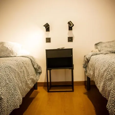 Onefam Sungate Ostello Madrid