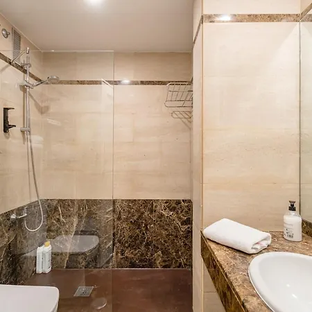 Centrico Plaza Espana - Gran Via Apartment *