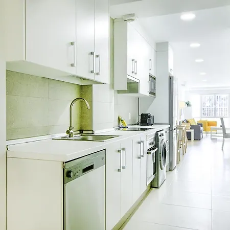 Apartment Charming La Elipa - 3 *