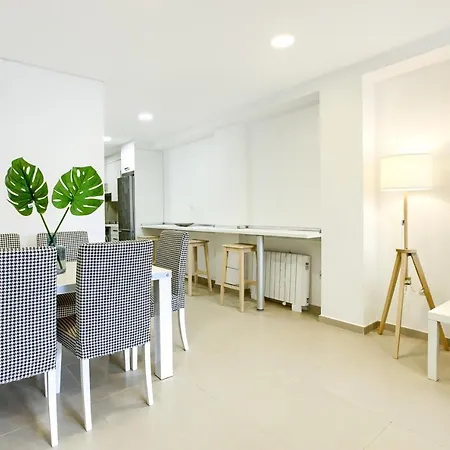 Charming La Elipa - 3 Apartment Madrid