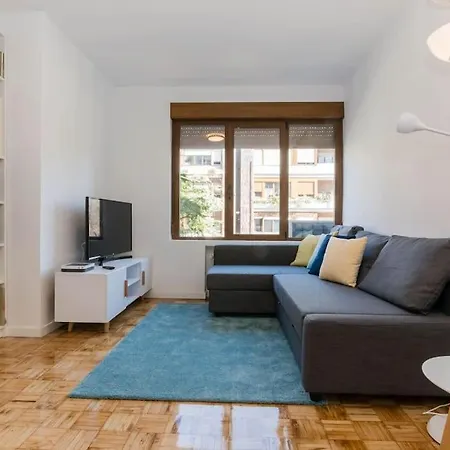 Bright And Comfortable In Madrid! 4 Pax Appartamento