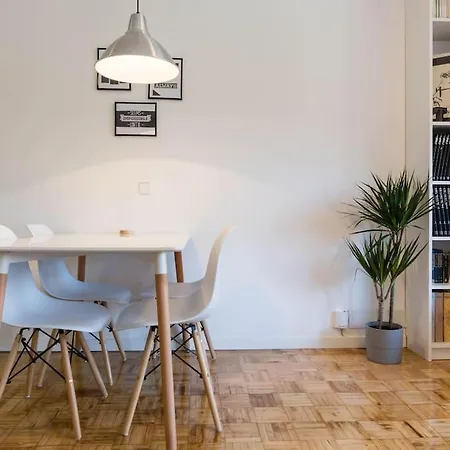 Appartamento Bright And Comfortable In Madrid! 4 Pax
