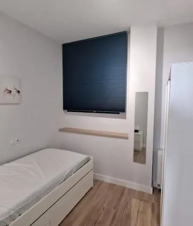Loft En Junto Al Metro. Apartment