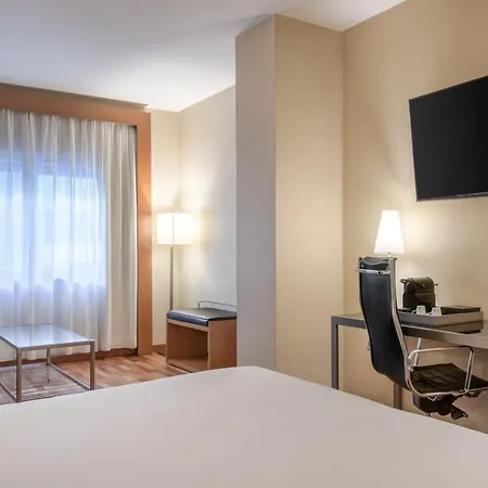 Ac Aravaca By Marriott Madrid