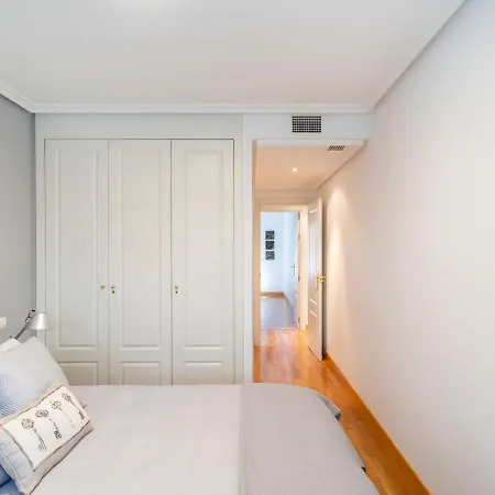 Ayala By Flatsweethome *