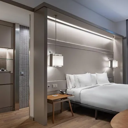 Hotel Ac Recoletos By Marriott Madrid