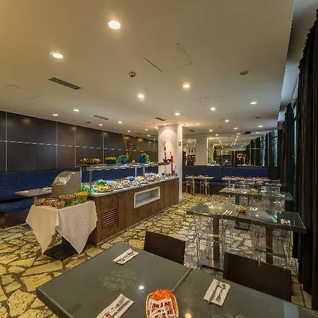 Petit Palace Cliper-gran Via מלון מדריד