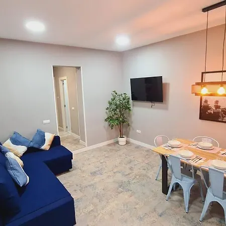 Encanto Santiago Bernabeu- Castellana Apartment