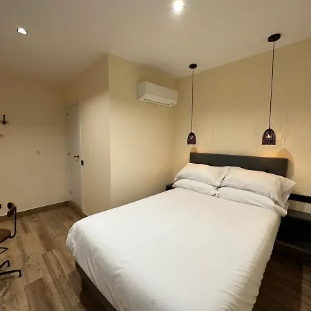 Pacorooms Guest house Madrid
