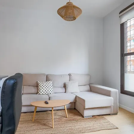 Bright Modern - 2bedrooms 2baths -cuatro Caminos Apartment