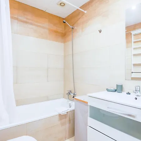 Apartment Bright Modern - 2bedrooms 2baths -cuatro Caminos *