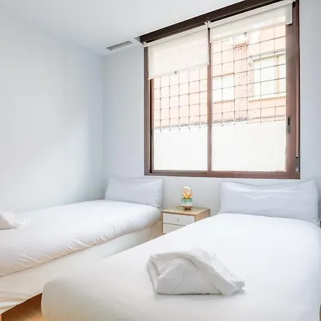 Bright Modern - 2bedrooms 2baths -cuatro Caminos Apartment