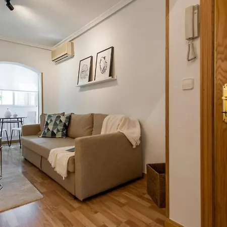 Ifema Deluxe - Aeropuerto I - Eleven Host Apartamento *