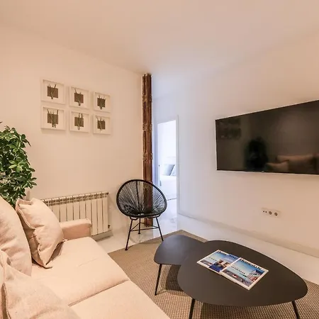 Apartment Ap Embajadores Xvii *