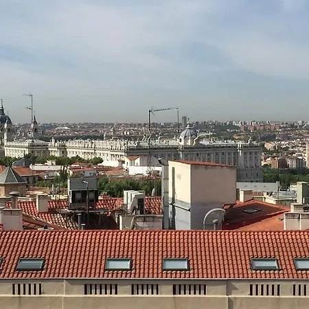 Centro, Affiliated By Melia Otel 3*