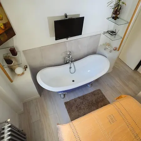 Apartment Alojamiento Cerca Del Estadio Santiago Bernabeu Madrid