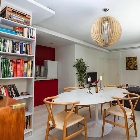 Apartment Alojamiento Cerca Del Estadio Santiago Bernabeu *