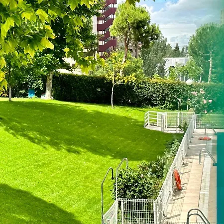 Apartamento De Diseno En Arturo Soria *