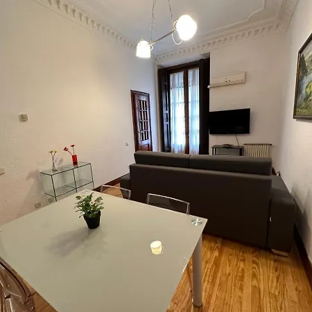 Lofts Puerta Del Sol *