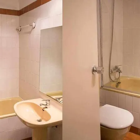 Un Elegante Piso Descubrir Apartment