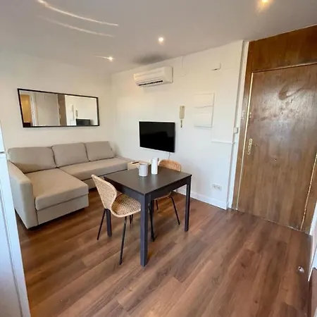 Bohemio Apt 1hab 4pax En La Plaza De Chueca Madrid