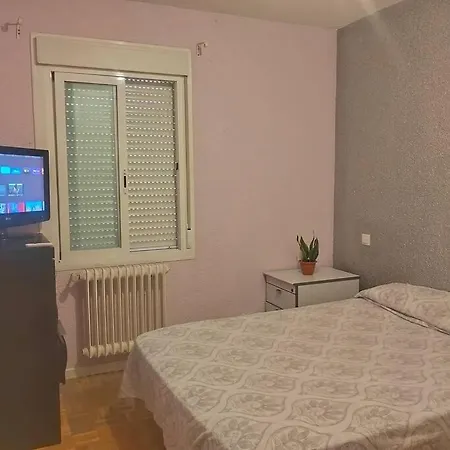 Privada En Madrid-piso Compartido *