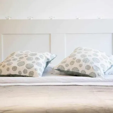 Un Fascinante Estudio En Centro Apartment Madrid