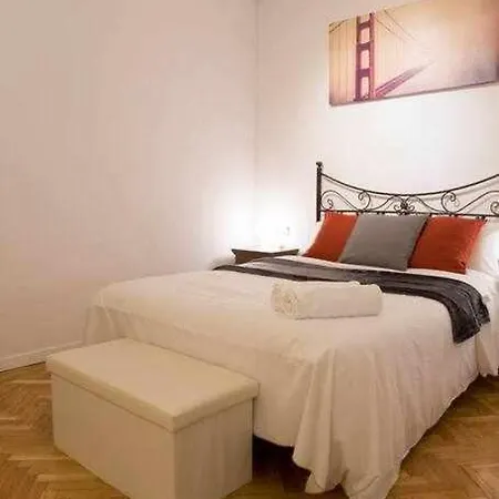 Un Elegante Piso Descubrir Apartment *