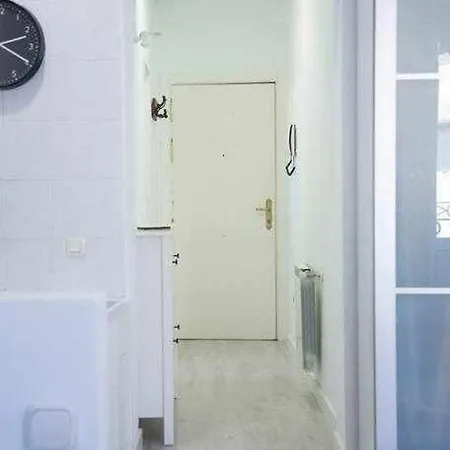 Un Fascinante Estudio En Centro Madrid