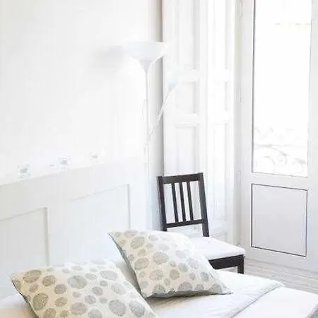 Apartment Un Fascinante Estudio En Centro Madrid