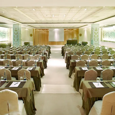 Hyatt Regency Hesperia Hotel